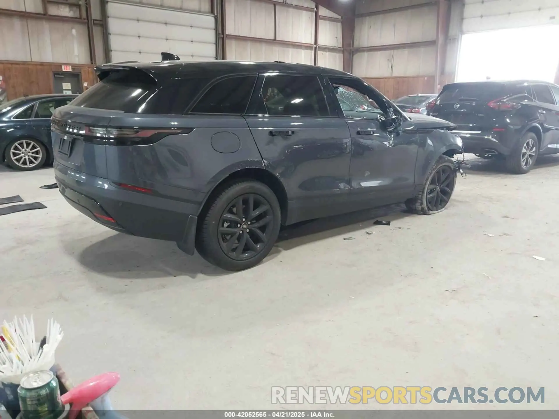 4 fotografías del automóvil dañado SALYJ2EX4SA811596 LAND ROVER RANGE ROVER VELAR 2025