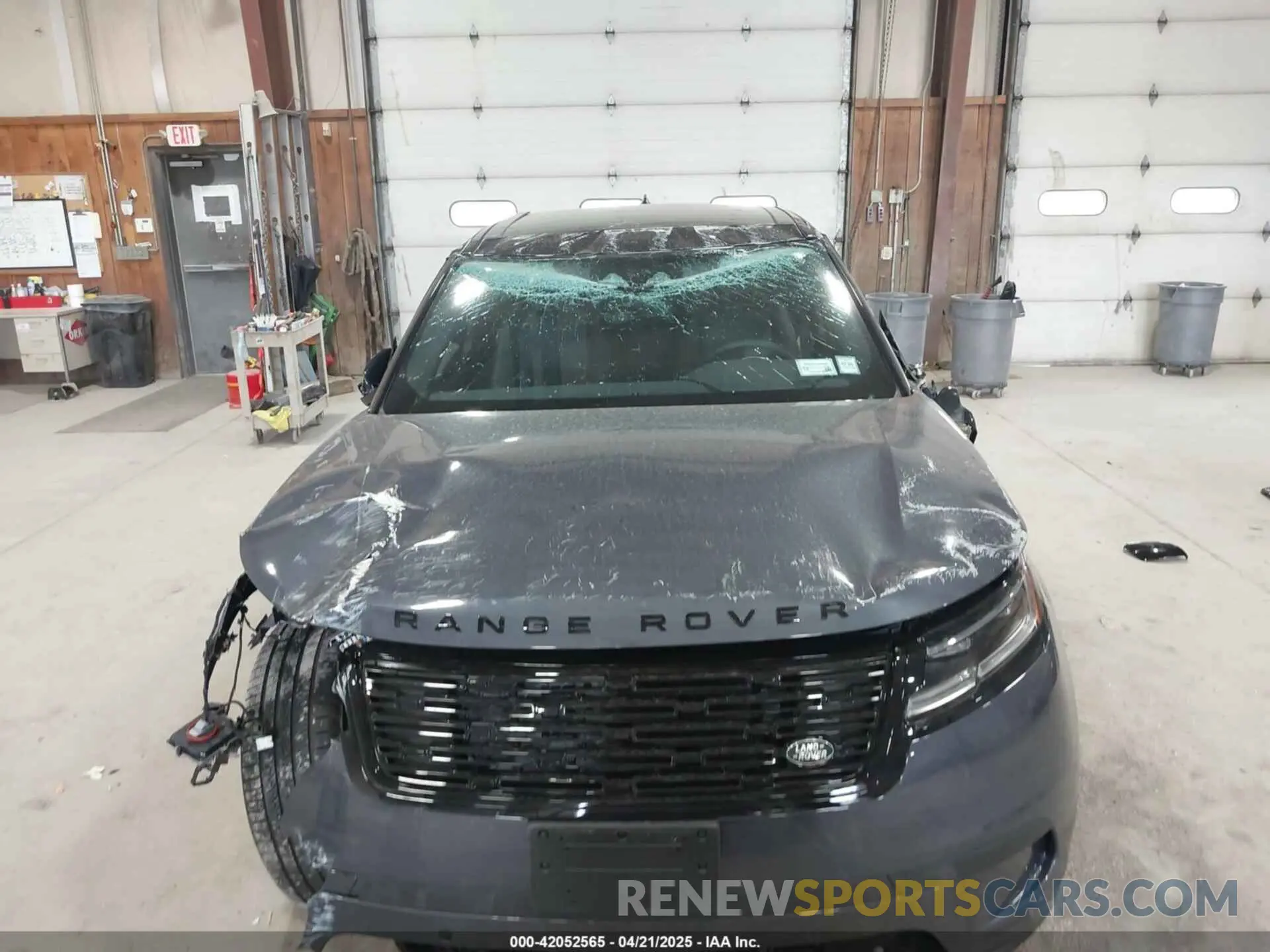 6 fotografías del automóvil dañado SALYJ2EX4SA811596 LAND ROVER RANGE ROVER VELAR 2025