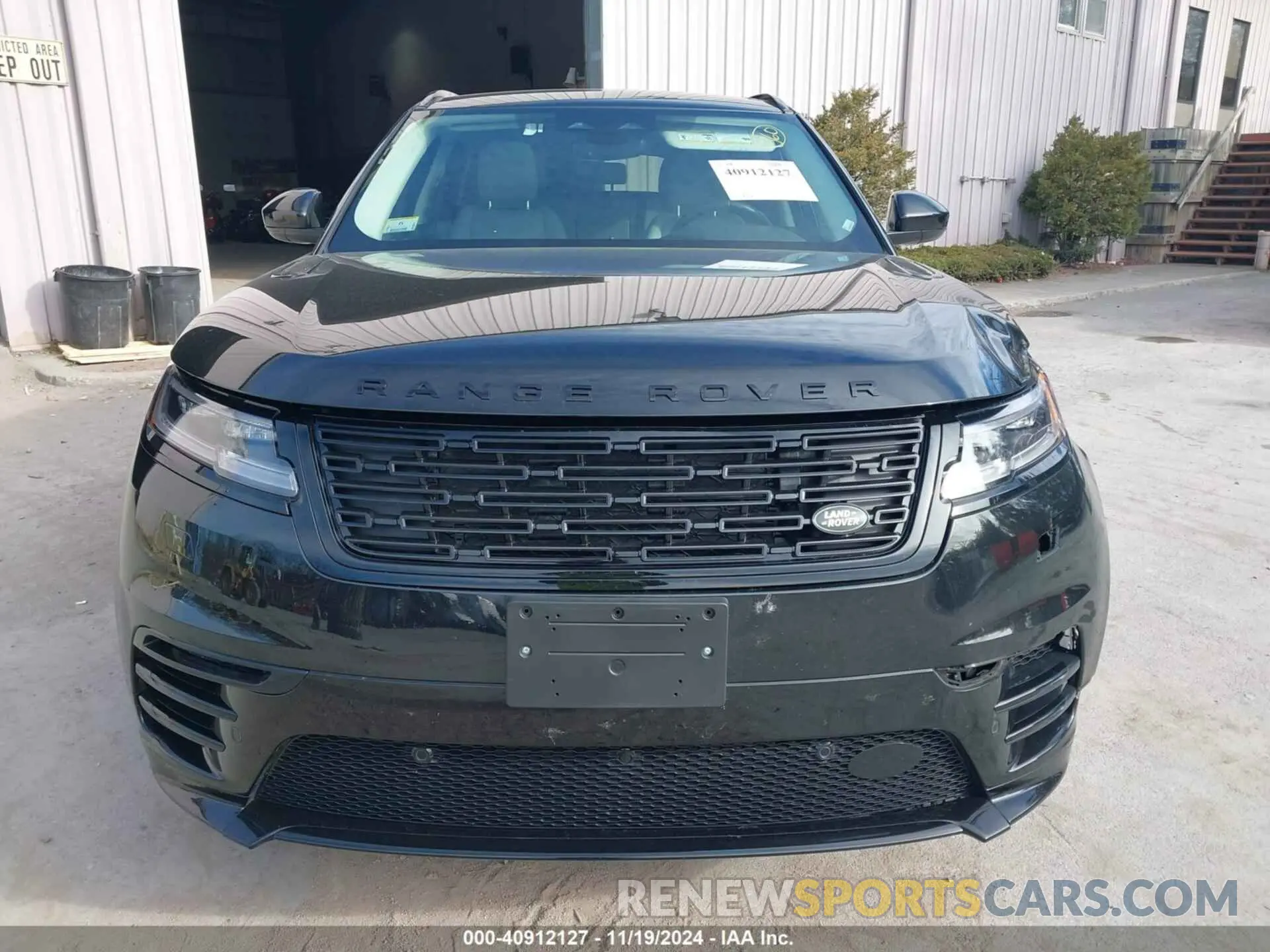 12 fotografías del automóvil dañado SALYL2EX9SA397676 LAND ROVER RANGE ROVER VELAR 2025