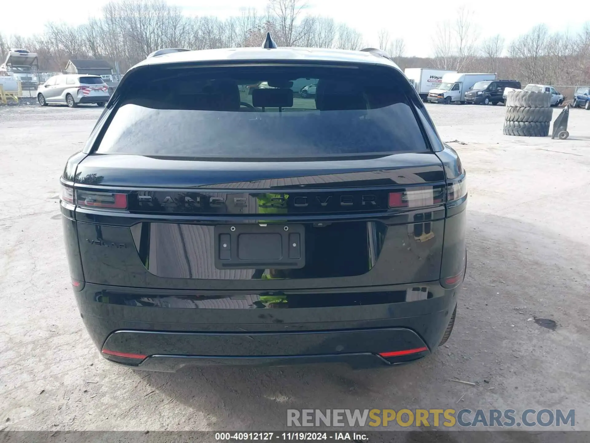 16 fotografías del automóvil dañado SALYL2EX9SA397676 LAND ROVER RANGE ROVER VELAR 2025