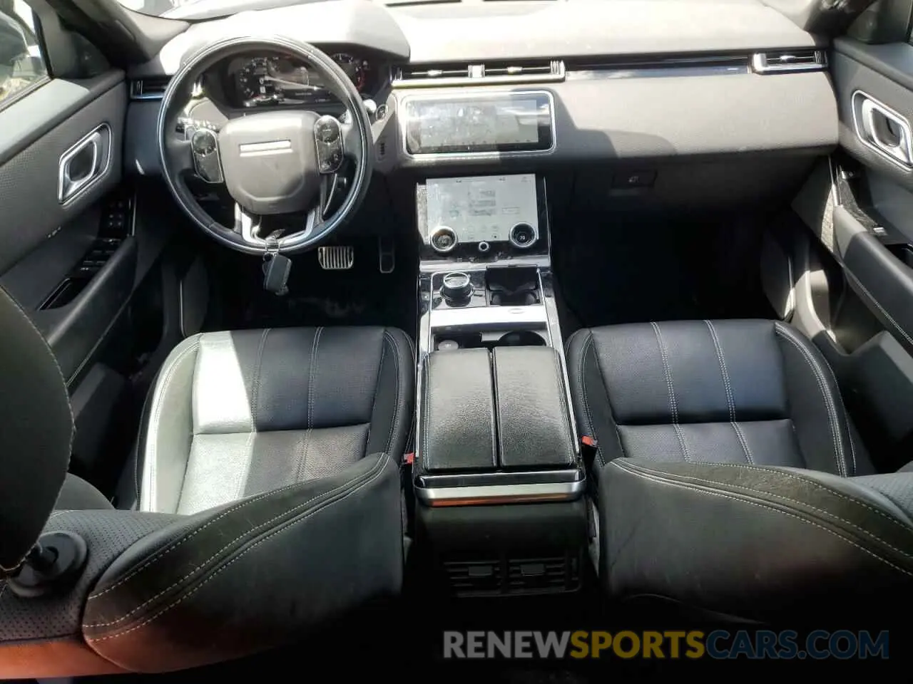 8 fotografías del automóvil dañado SALYL2RXXJA775836 LAND ROVER RANGEROVER 2018