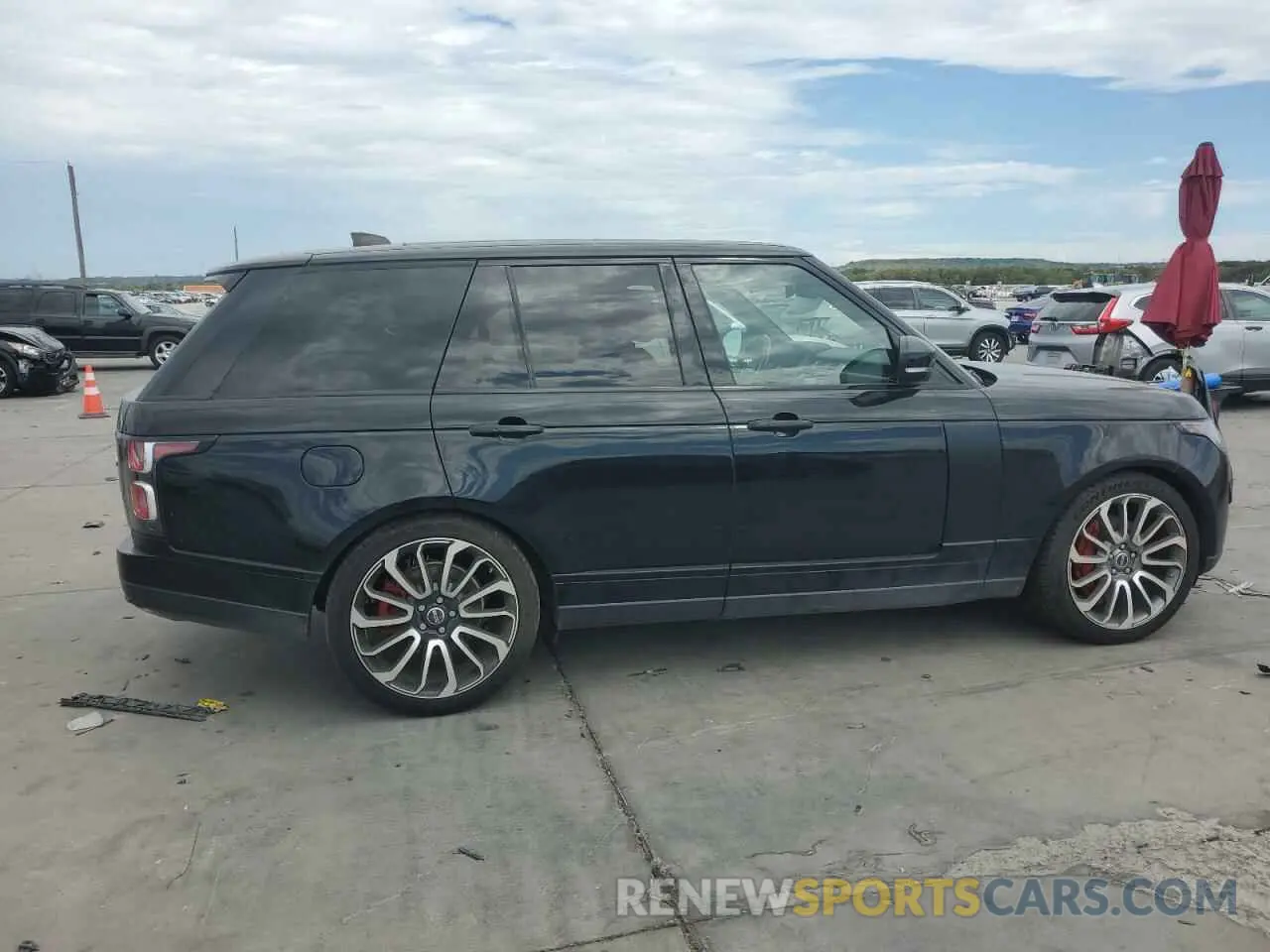 3 fotografías del automóvil dañado SALGR2RV4KA524949 LAND ROVER RANGEROVER 2019