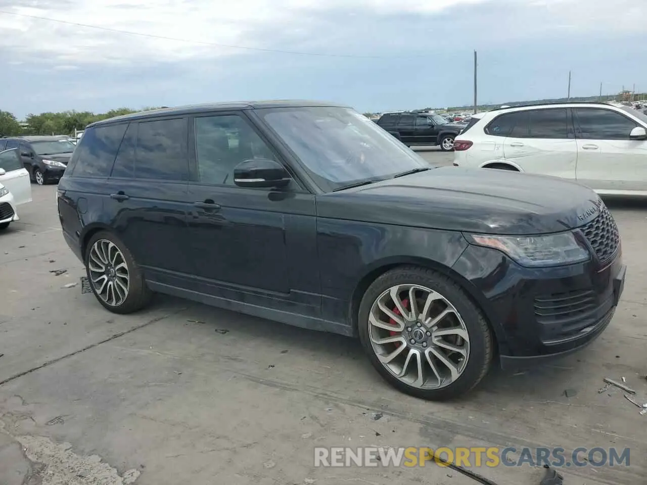 4 fotografías del automóvil dañado SALGR2RV4KA524949 LAND ROVER RANGEROVER 2019