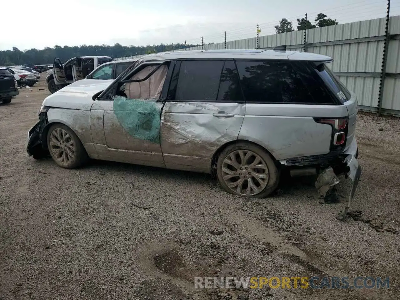 2 fotografías del automóvil dañado SALGS2RE3KA530410 LAND ROVER RANGEROVER 2019