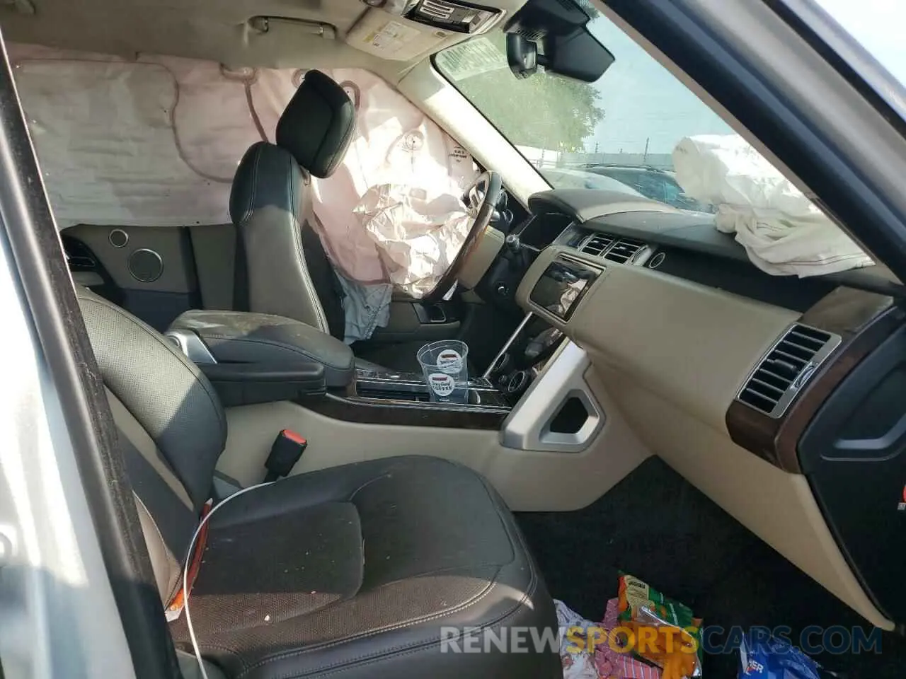 7 fotografías del automóvil dañado SALGS2RE3KA530410 LAND ROVER RANGEROVER 2019
