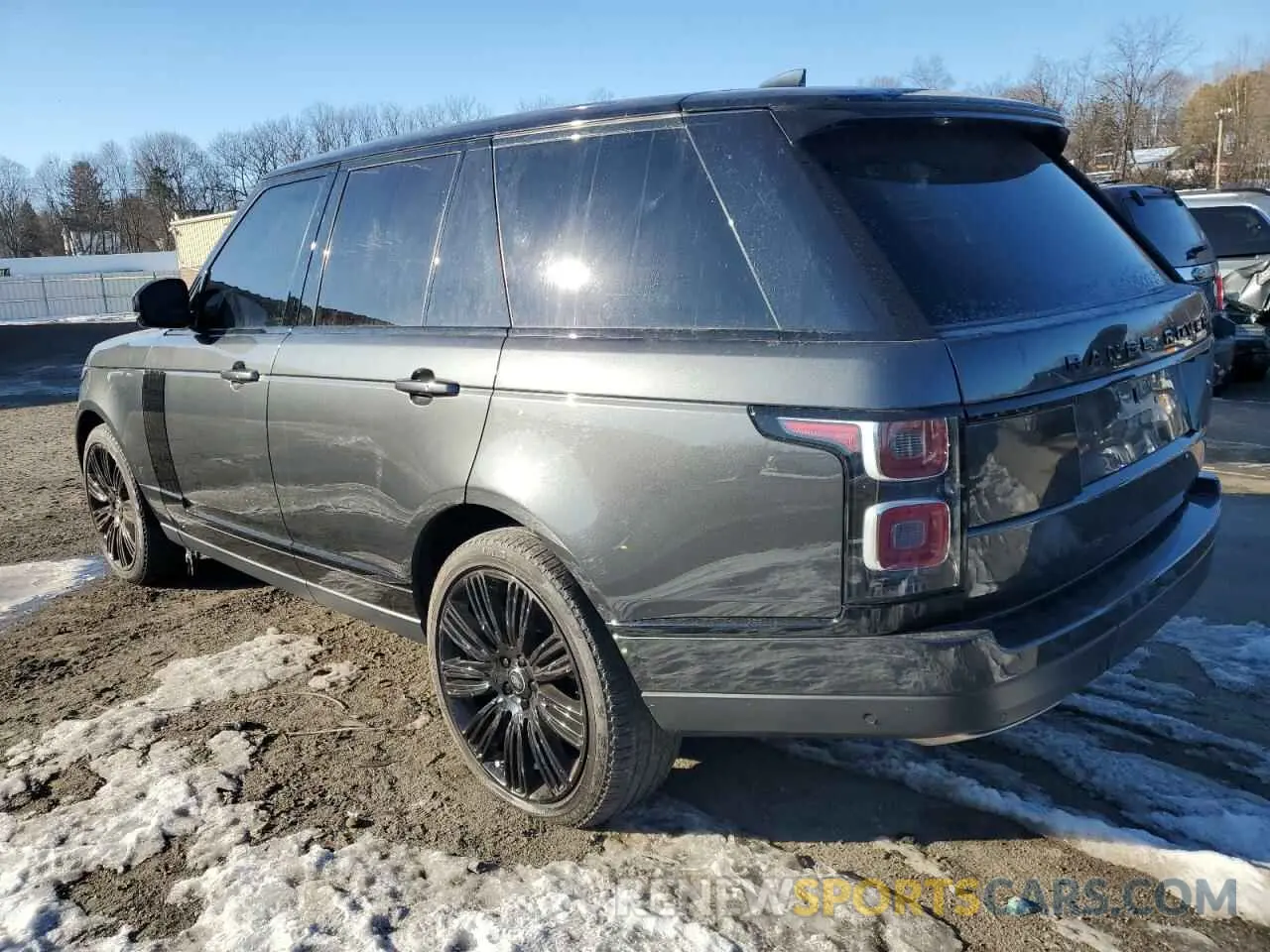 2 fotografías del automóvil dañado SALGS2SV2KA564400 LAND ROVER RANGEROVER 2019