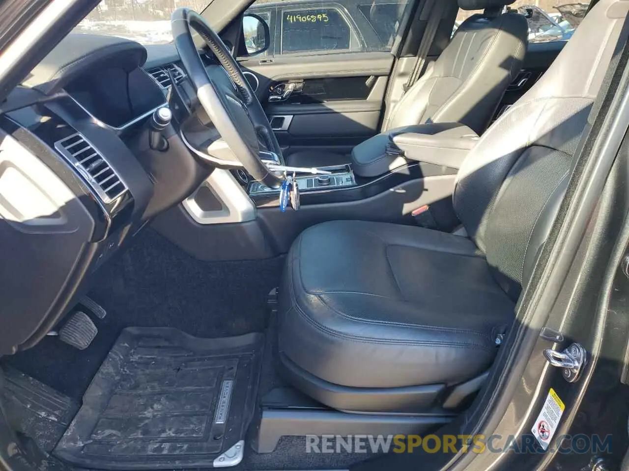 7 fotografías del automóvil dañado SALGS2SV2KA564400 LAND ROVER RANGEROVER 2019