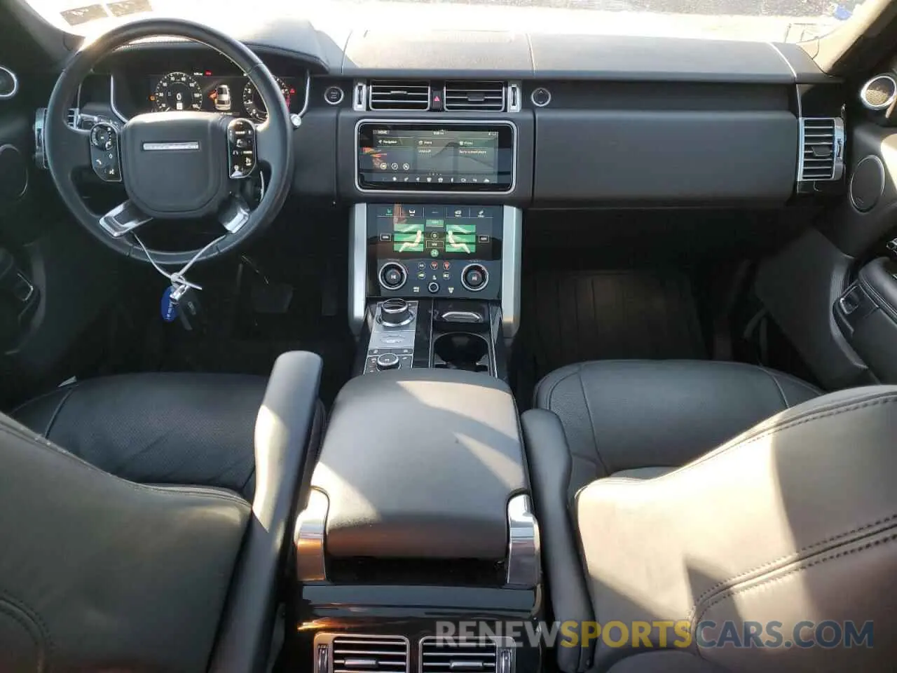 8 fotografías del automóvil dañado SALGS2SV2KA564400 LAND ROVER RANGEROVER 2019
