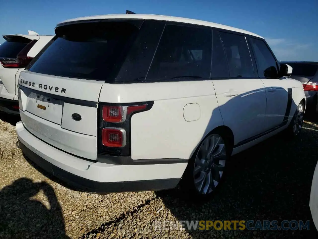 3 fotografías del automóvil dañado SALGS2SV7KA532350 LAND ROVER RANGEROVER 2019
