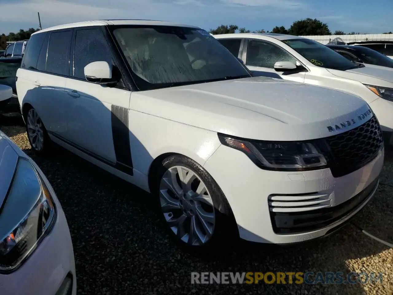 4 fotografías del automóvil dañado SALGS2SV7KA532350 LAND ROVER RANGEROVER 2019