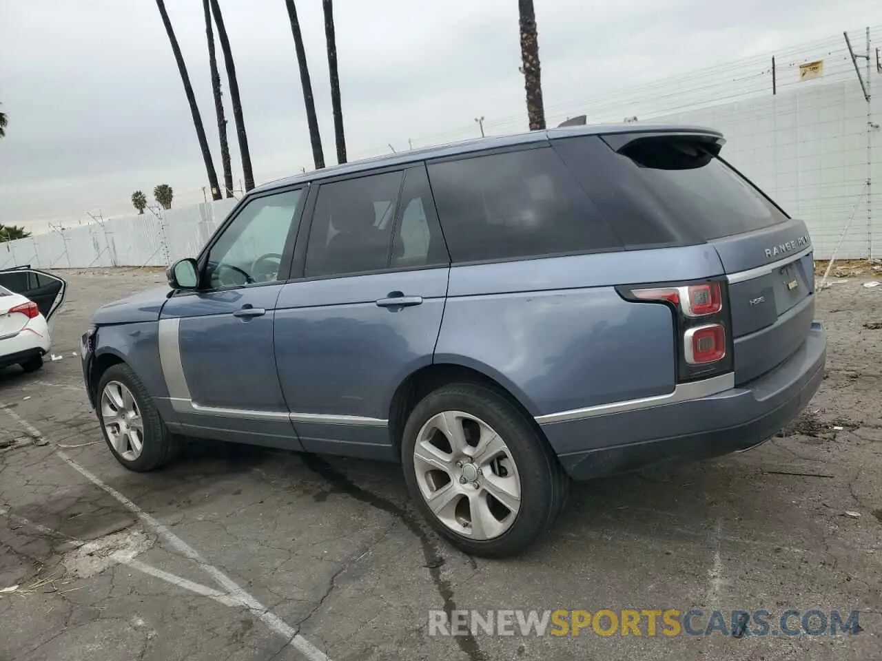 2 fotografías del automóvil dañado SALGS2SV9KA550350 LAND ROVER RANGEROVER 2019