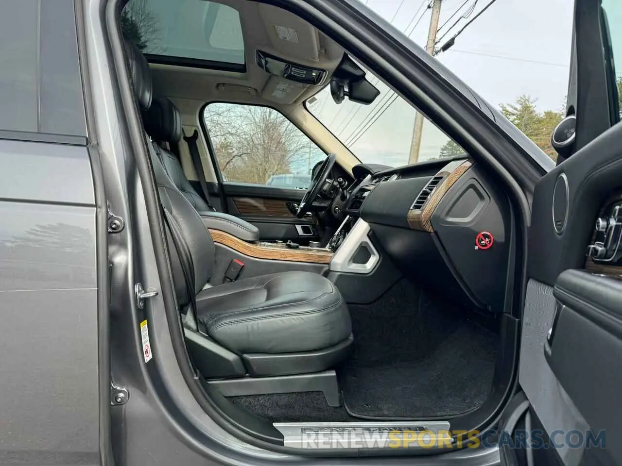 5 fotografías del automóvil dañado SALGS5RE9KA538349 LAND ROVER RANGEROVER 2019