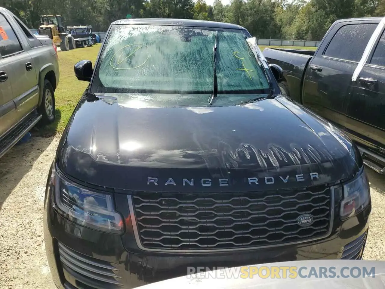 5 fotografías del automóvil dañado SALGV2RE0KA541758 LAND ROVER RANGEROVER 2019