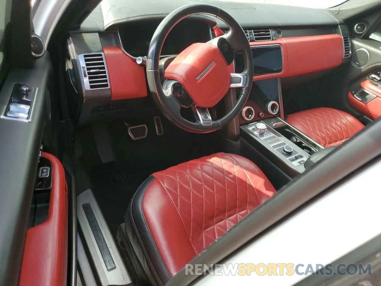8 fotografías del automóvil dañado SALGW2SEXKA530547 LAND ROVER RANGEROVER 2019