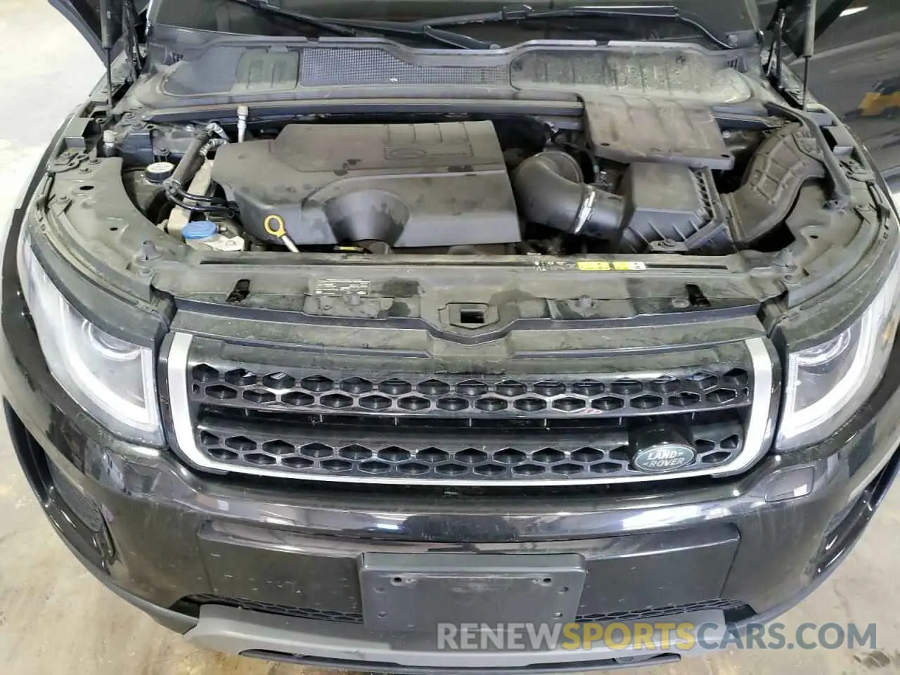 12 fotografías del automóvil dañado SALVP2RX0KH327959 LAND ROVER RANGEROVER 2019