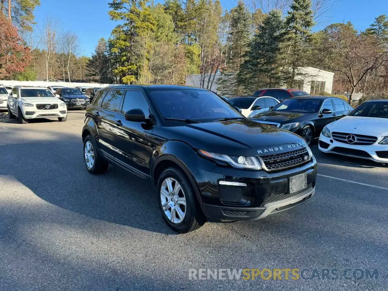 2 fotografías del automóvil dañado SALVP2RX0KH345507 LAND ROVER RANGEROVER 2019