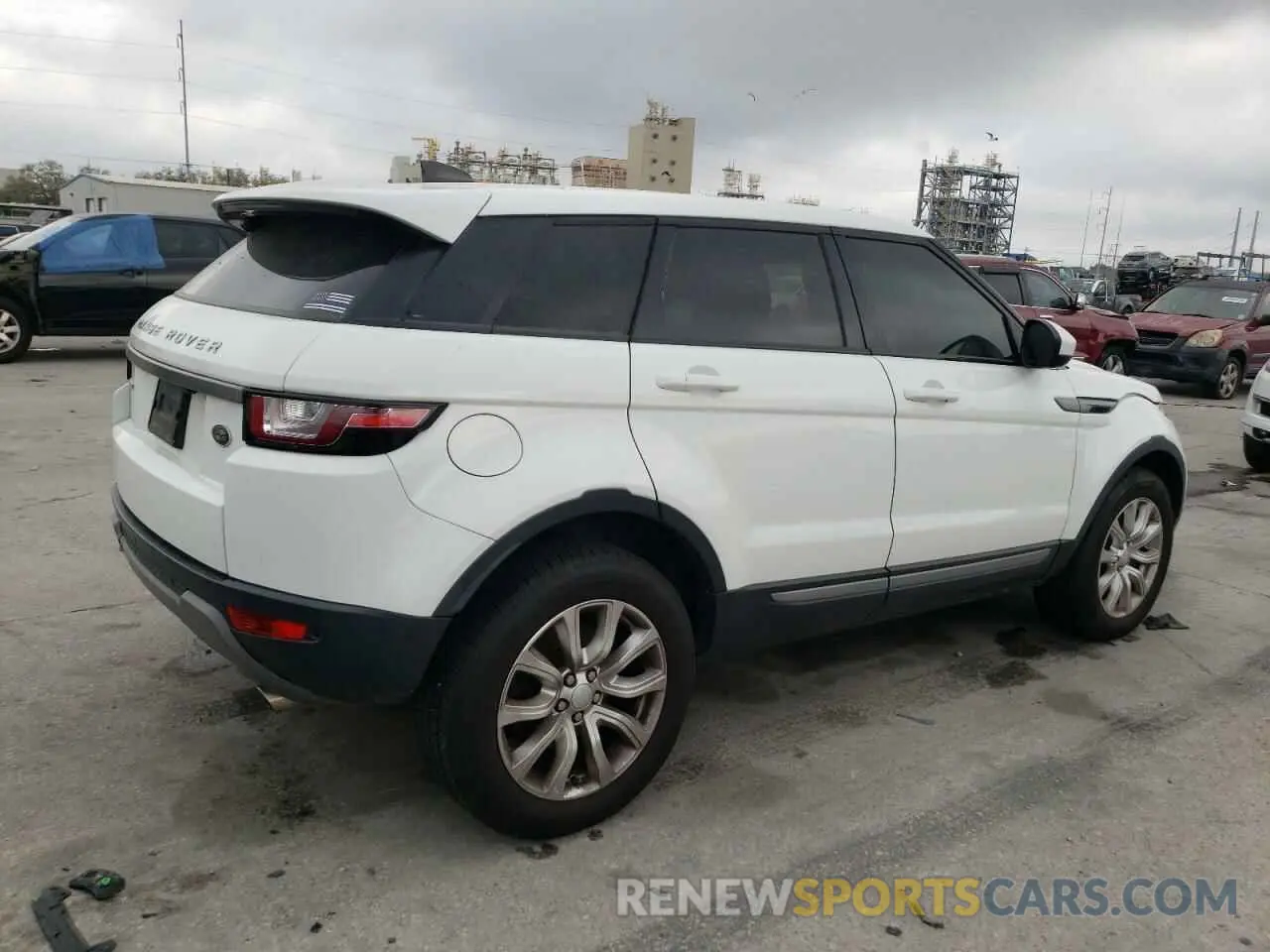 3 fotografías del automóvil dañado SALVP2RX2KH347646 LAND ROVER RANGEROVER 2019