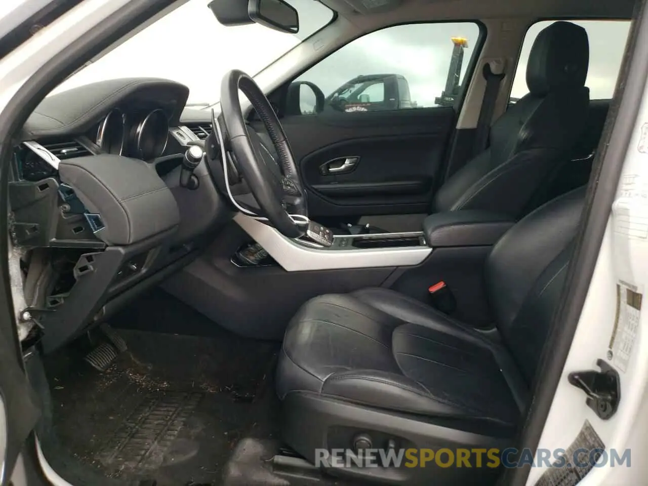 7 fotografías del automóvil dañado SALVP2RX2KH347646 LAND ROVER RANGEROVER 2019