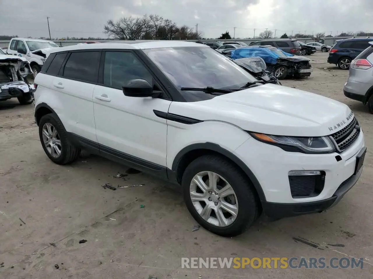 4 fotografías del automóvil dañado SALVP2RX6KH349965 LAND ROVER RANGEROVER 2019