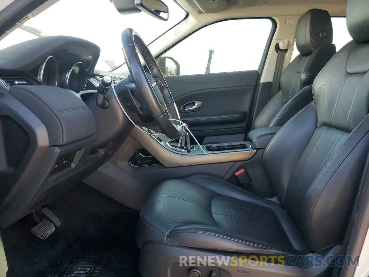 7 fotografías del automóvil dañado SALVP2RXXKH349189 LAND ROVER RANGEROVER 2019