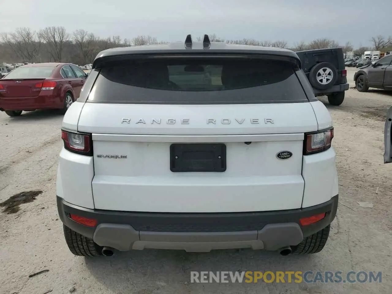 6 fotografías del automóvil dañado SALVR2RX5KH343049 LAND ROVER RANGEROVER 2019