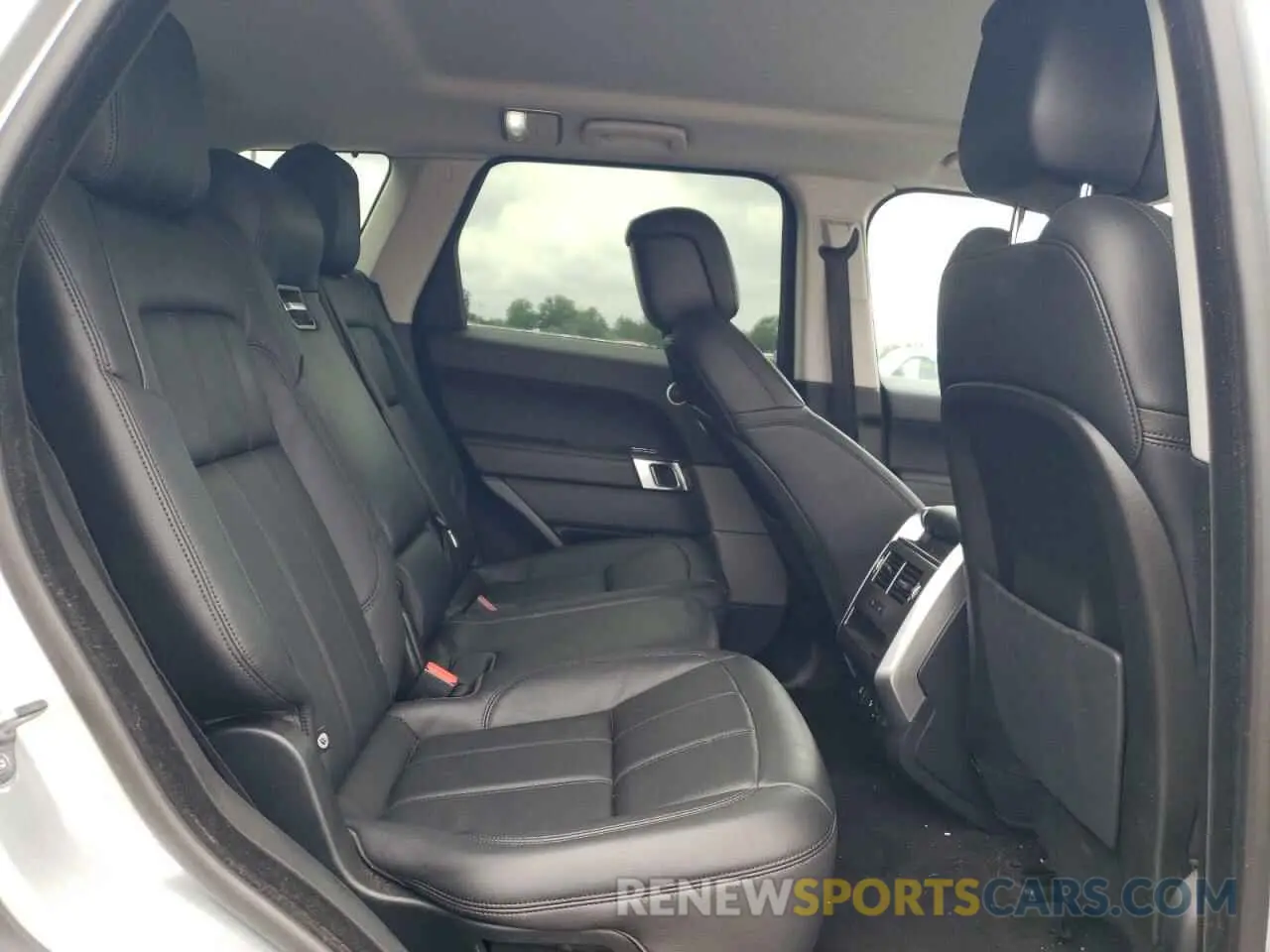 11 fotografías del automóvil dañado SALWG2RU0KA874331 LAND ROVER RANGEROVER 2019