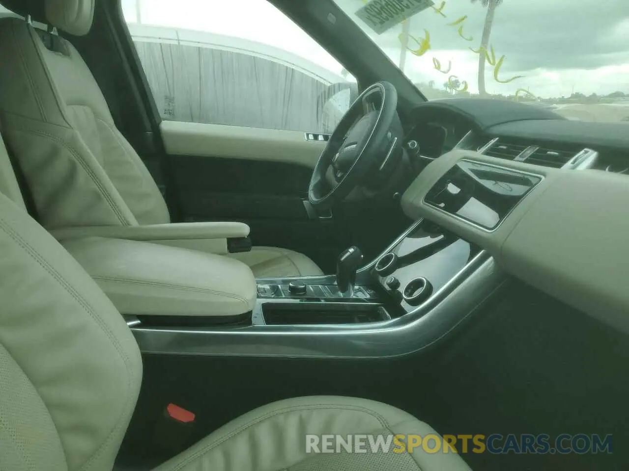 5 fotografías del automóvil dañado SALWR2RE0KA826816 LAND ROVER RANGEROVER 2019