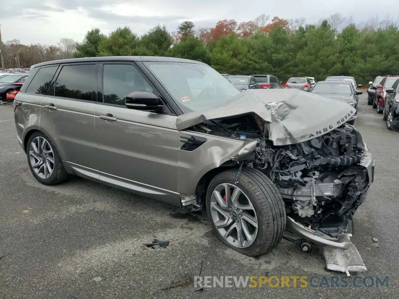 4 fotografías del automóvil dañado SALWR2RE3KA855176 LAND ROVER RANGEROVER 2019