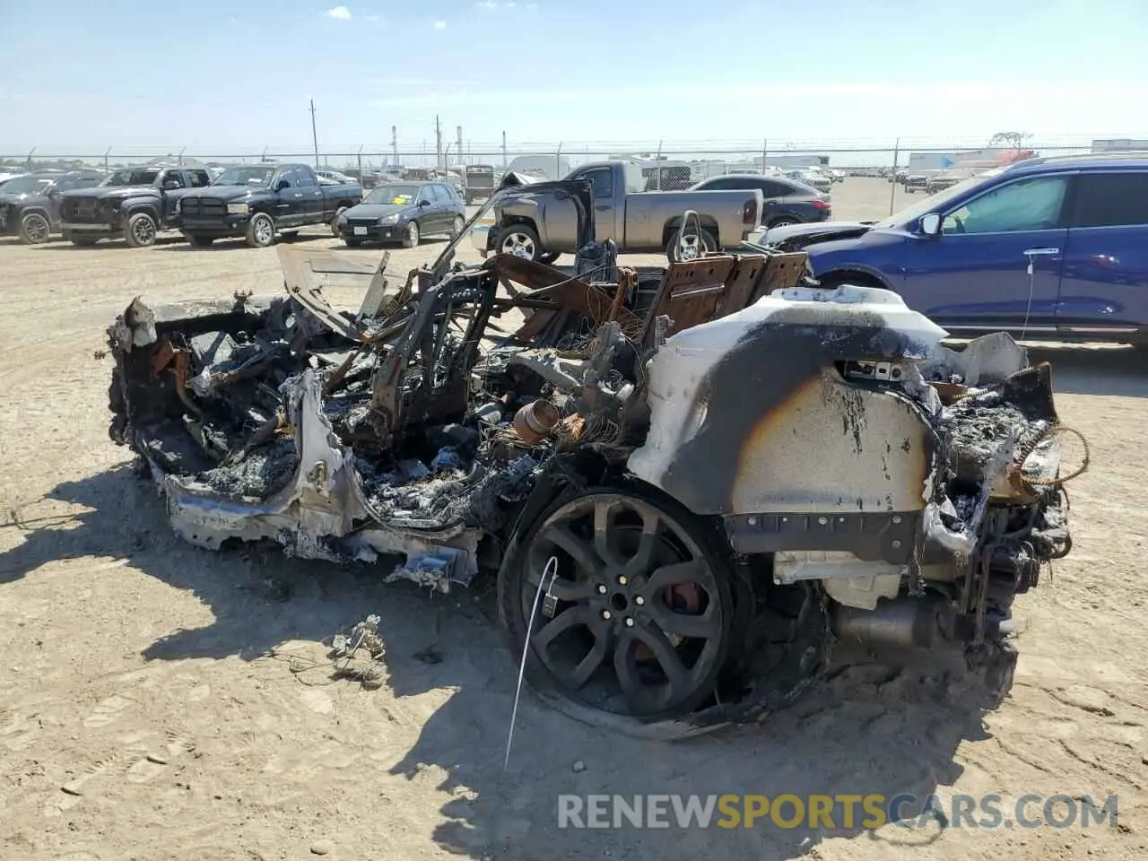 2 fotografías del automóvil dañado SALWR2RE6KA824228 LAND ROVER RANGEROVER 2019