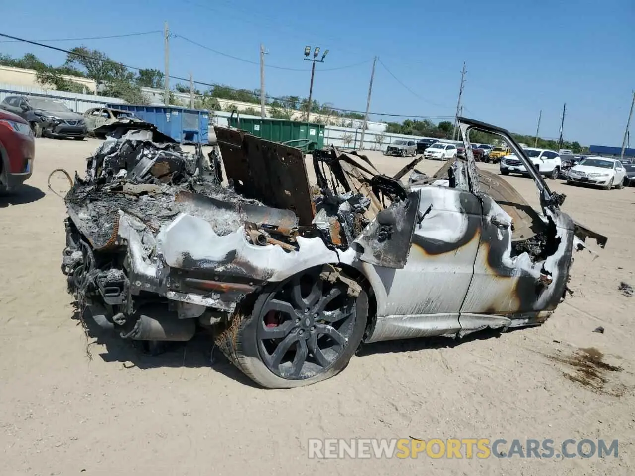3 fotografías del automóvil dañado SALWR2RE6KA824228 LAND ROVER RANGEROVER 2019