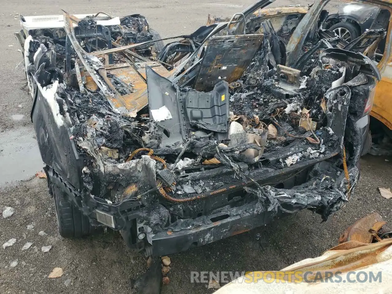6 fotografías del automóvil dañado SALWR2RE6KA846780 LAND ROVER RANGEROVER 2019