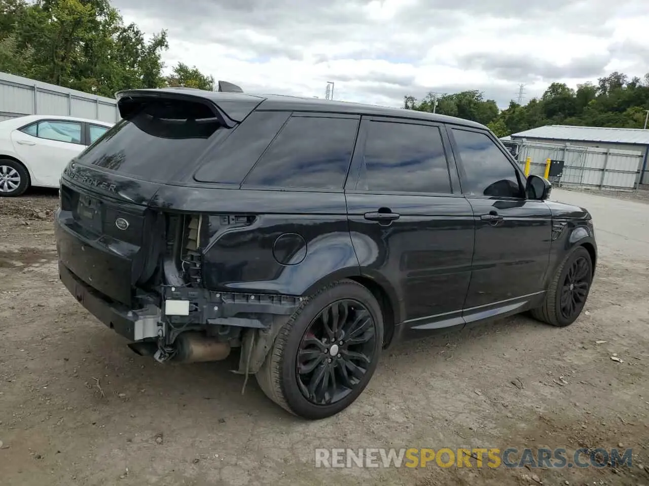 3 fotografías del automóvil dañado SALWR2RE7KA817093 LAND ROVER RANGEROVER 2019
