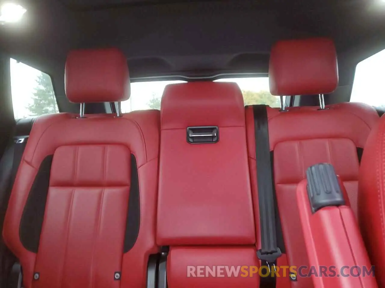 10 fotografías del automóvil dañado SALWR2RE9KA836051 LAND ROVER RANGEROVER 2019