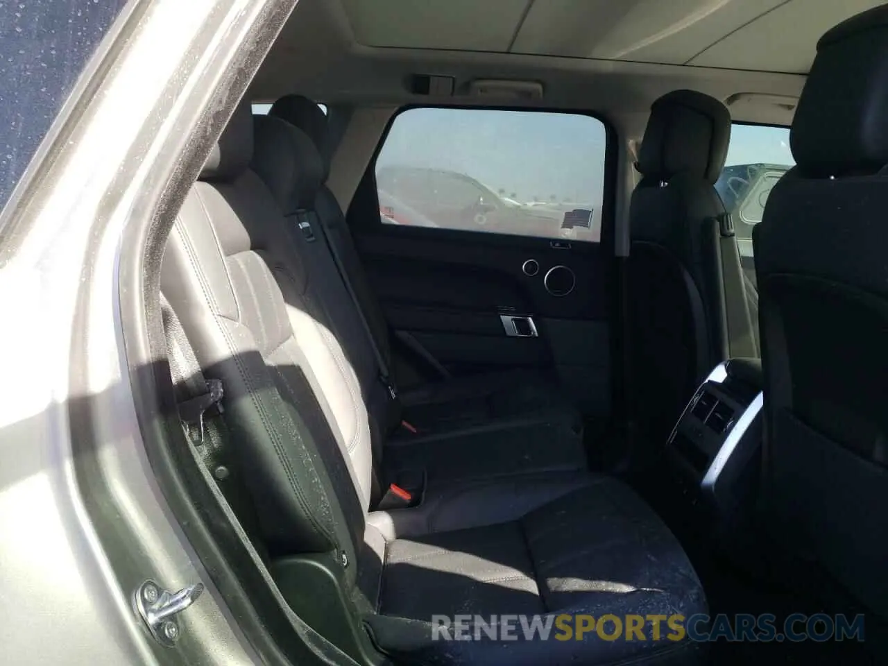 6 fotografías del automóvil dañado SALWR2RU6KA866549 LAND ROVER RANGEROVER 2019