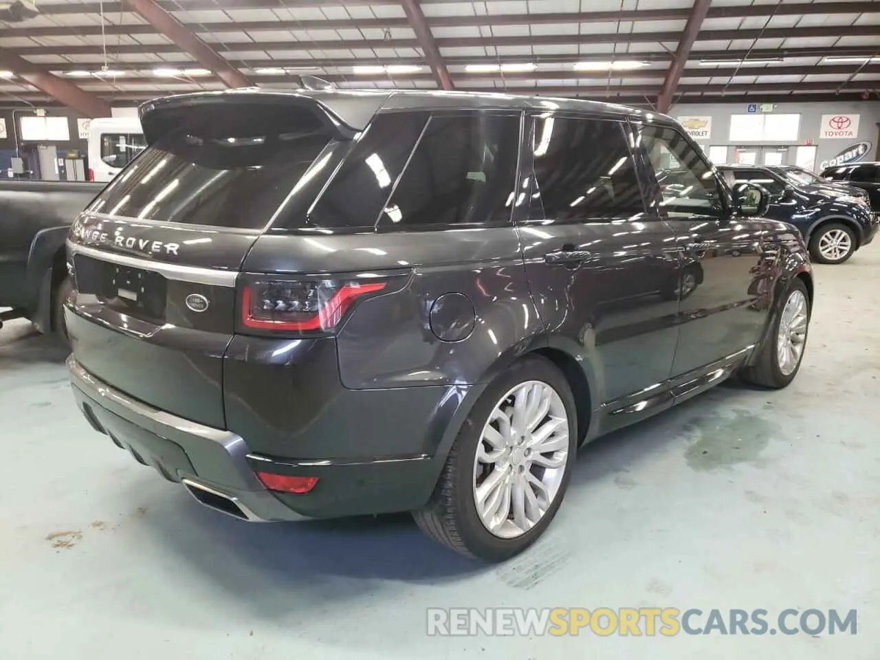 4 fotografías del automóvil dañado SALWR2RV1KA816294 LAND ROVER RANGEROVER 2019