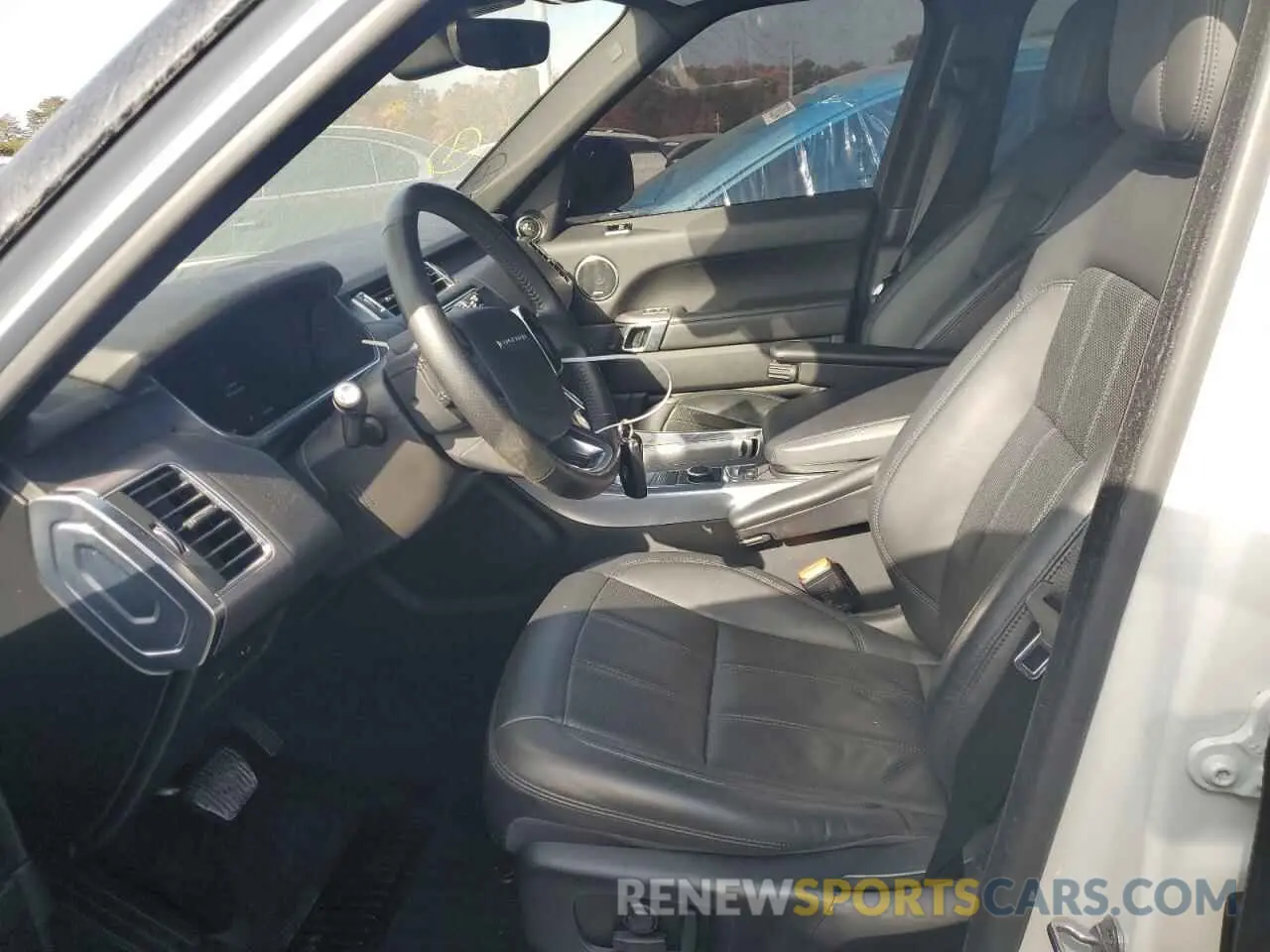 7 fotografías del automóvil dañado SALWR2RV2KA817163 LAND ROVER RANGEROVER 2019