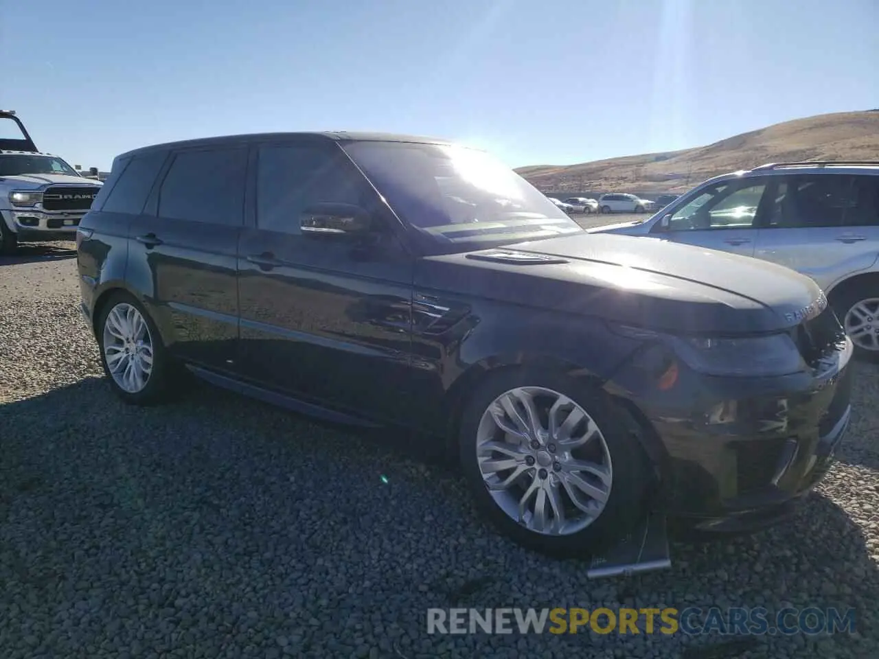 4 fotografías del automóvil dañado SALWR2RV4KA839195 LAND ROVER RANGEROVER 2019