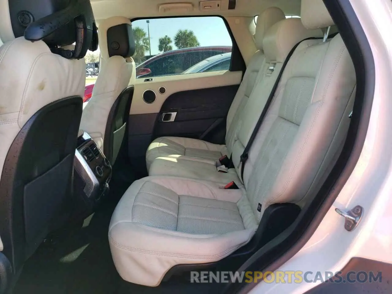 6 fotografías del automóvil dañado SALWR2RV5KA828013 LAND ROVER RANGEROVER 2019