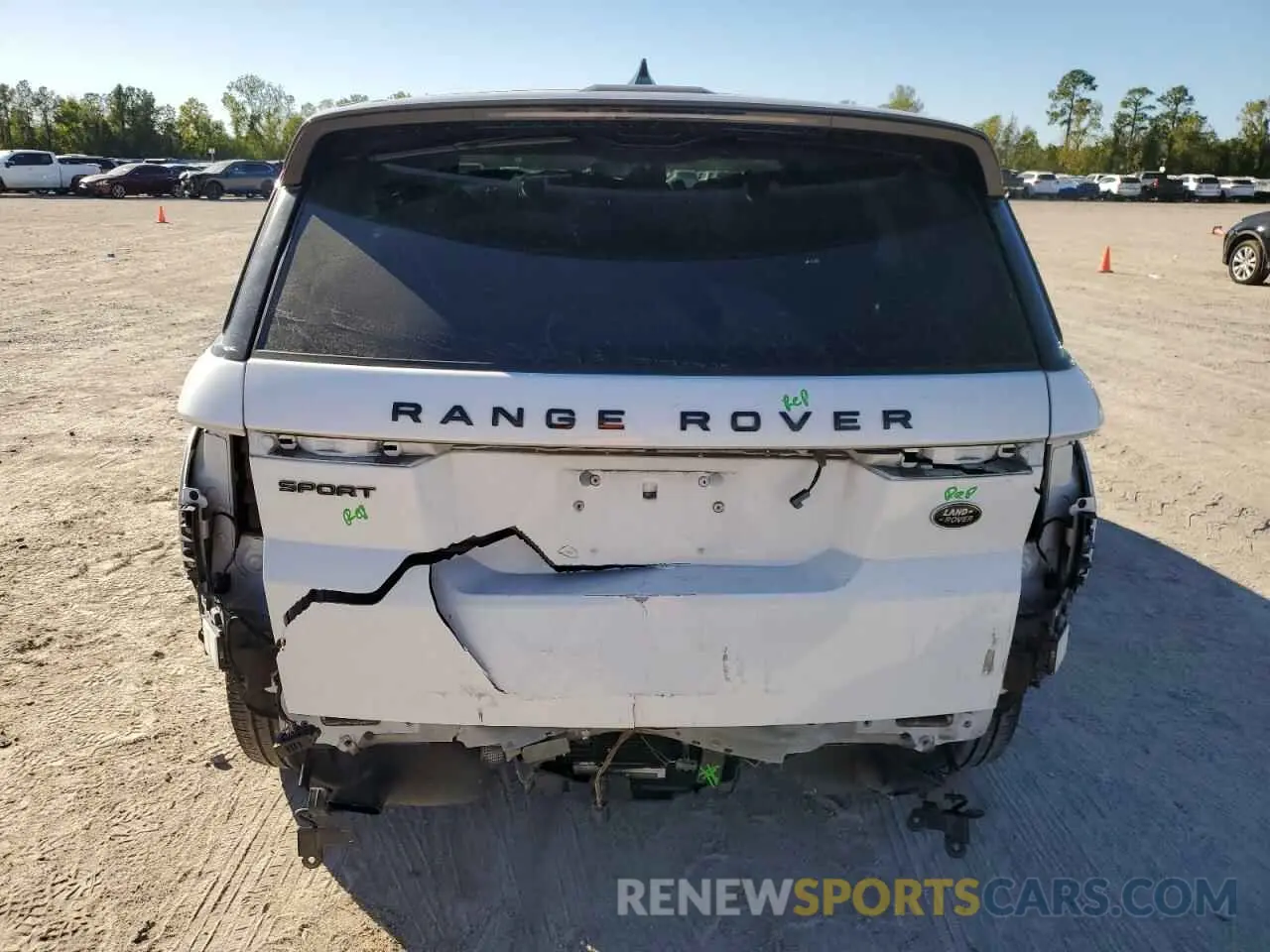 6 fotografías del automóvil dañado SALWV2SV5KA421086 LAND ROVER RANGEROVER 2019