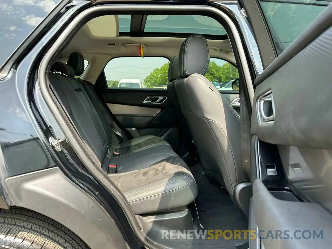 8 fotografías del automóvil dañado SALYA2EX9KA217375 LAND ROVER RANGEROVER 2019