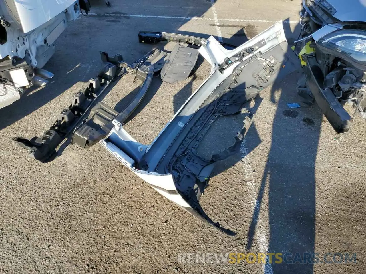 13 fotografías del automóvil dañado SALYB2EN2KA779176 LAND ROVER RANGEROVER 2019
