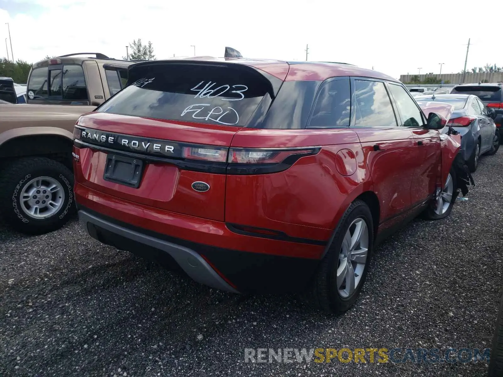4 fotografías del automóvil dañado SALYB2EV4KA794603 LAND ROVER RANGEROVER 2019