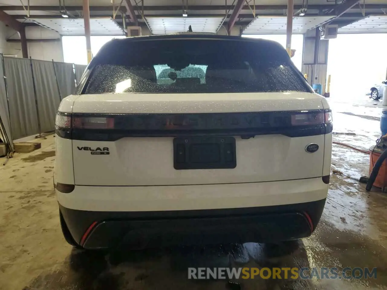 6 fotografías del automóvil dañado SALYB2EX0KA234143 LAND ROVER RANGEROVER 2019