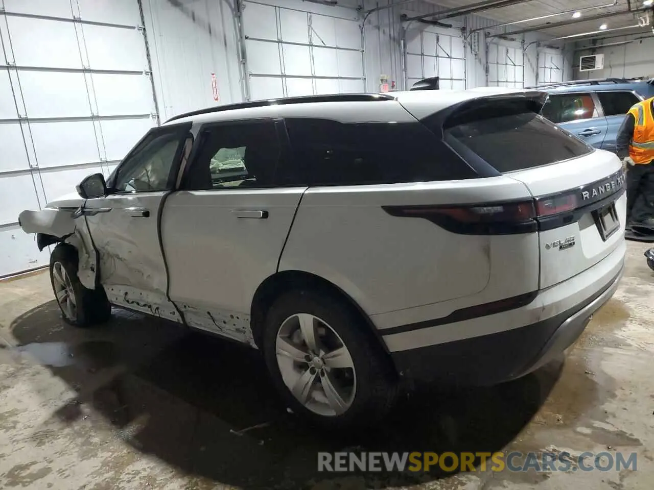2 fotografías del automóvil dañado SALYB2EX0KA797693 LAND ROVER RANGEROVER 2019