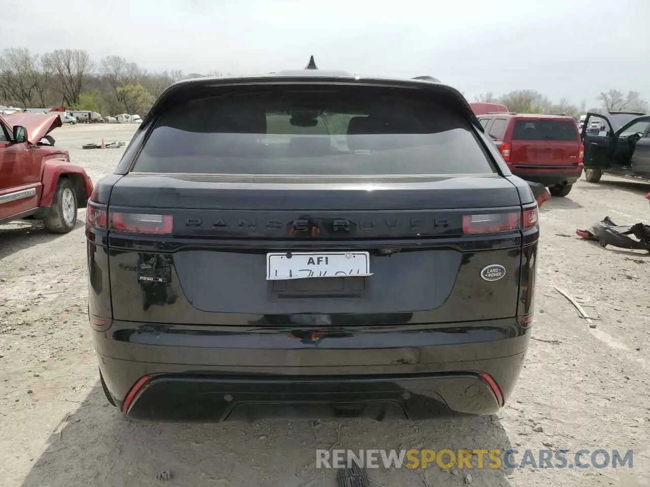 6 fotografías del automóvil dañado SALYB2EX1KA218601 LAND ROVER RANGEROVER 2019
