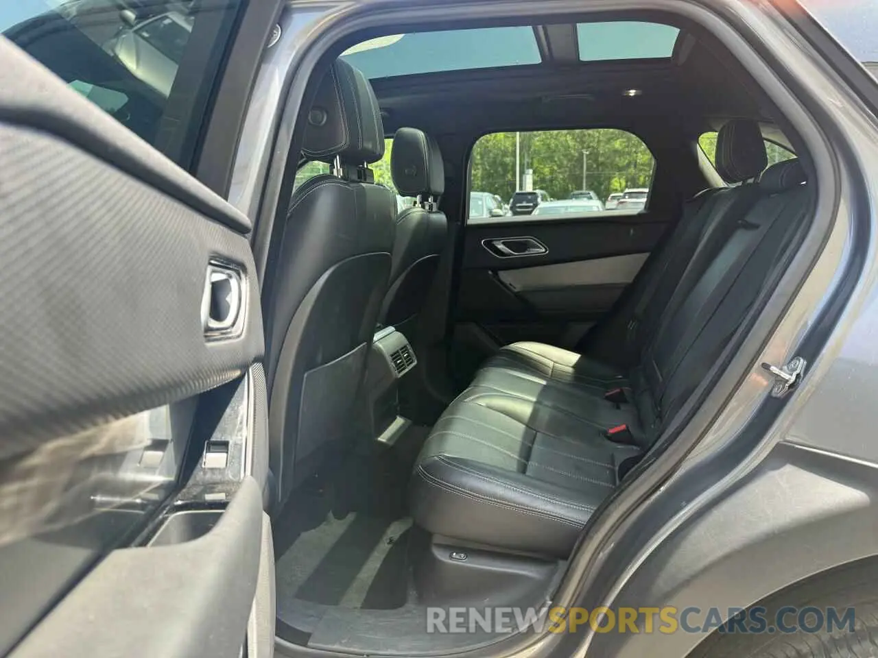 6 fotografías del automóvil dañado SALYB2EX4KA212887 LAND ROVER RANGEROVER 2019