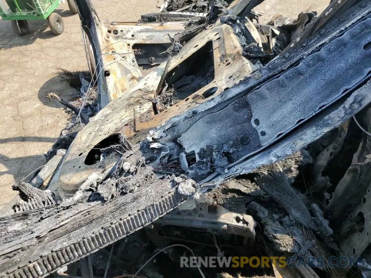 8 fotografías del automóvil dañado SALYB2EX4KA228118 LAND ROVER RANGEROVER 2019