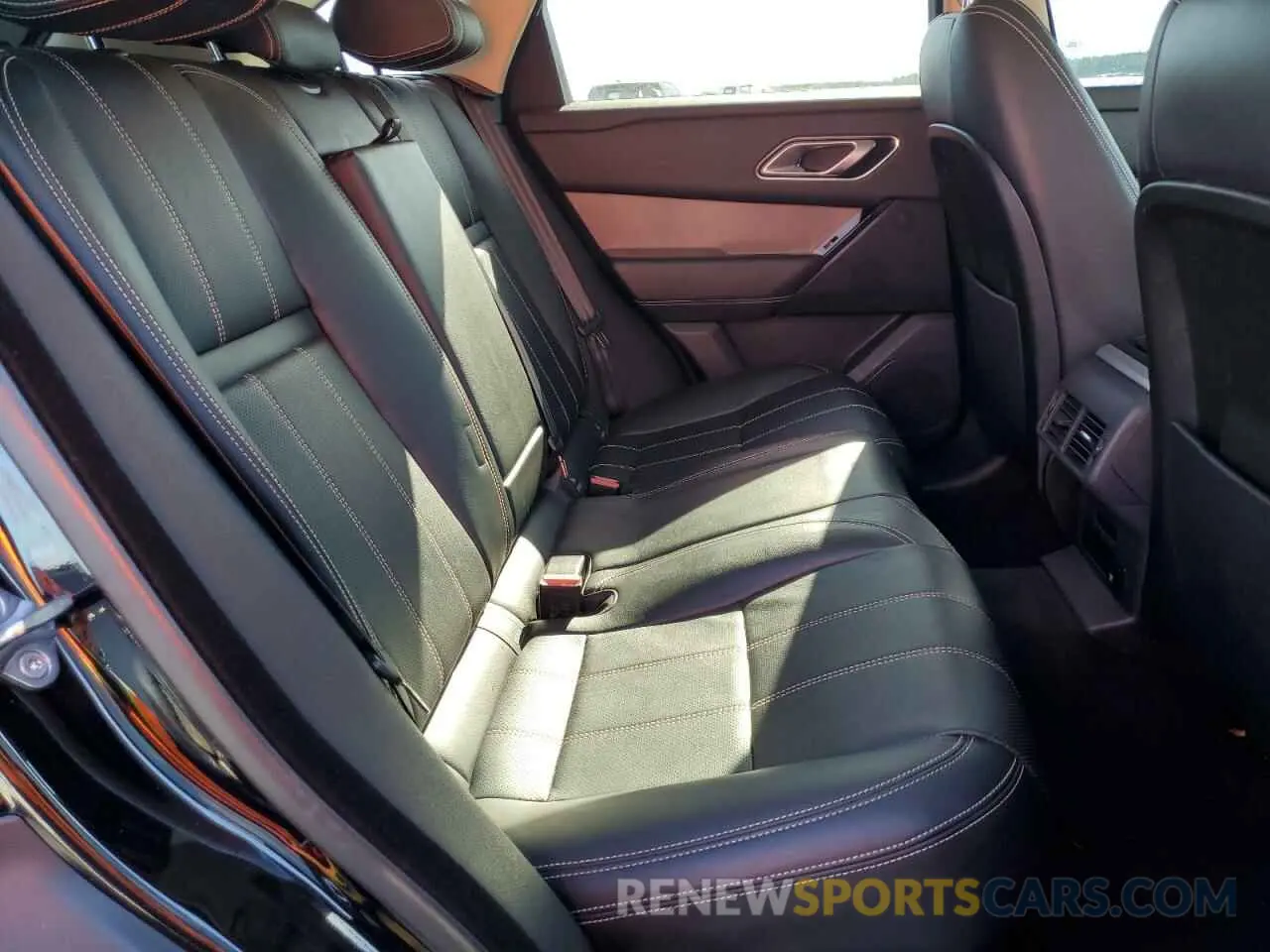 10 fotografías del automóvil dañado SALYB2EX5KA233151 LAND ROVER RANGEROVER 2019
