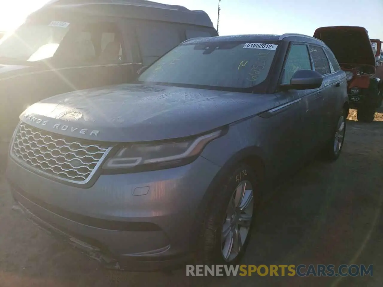 2 fotografías del automóvil dañado SALYB2EX5KA233831 LAND ROVER RANGEROVER 2019