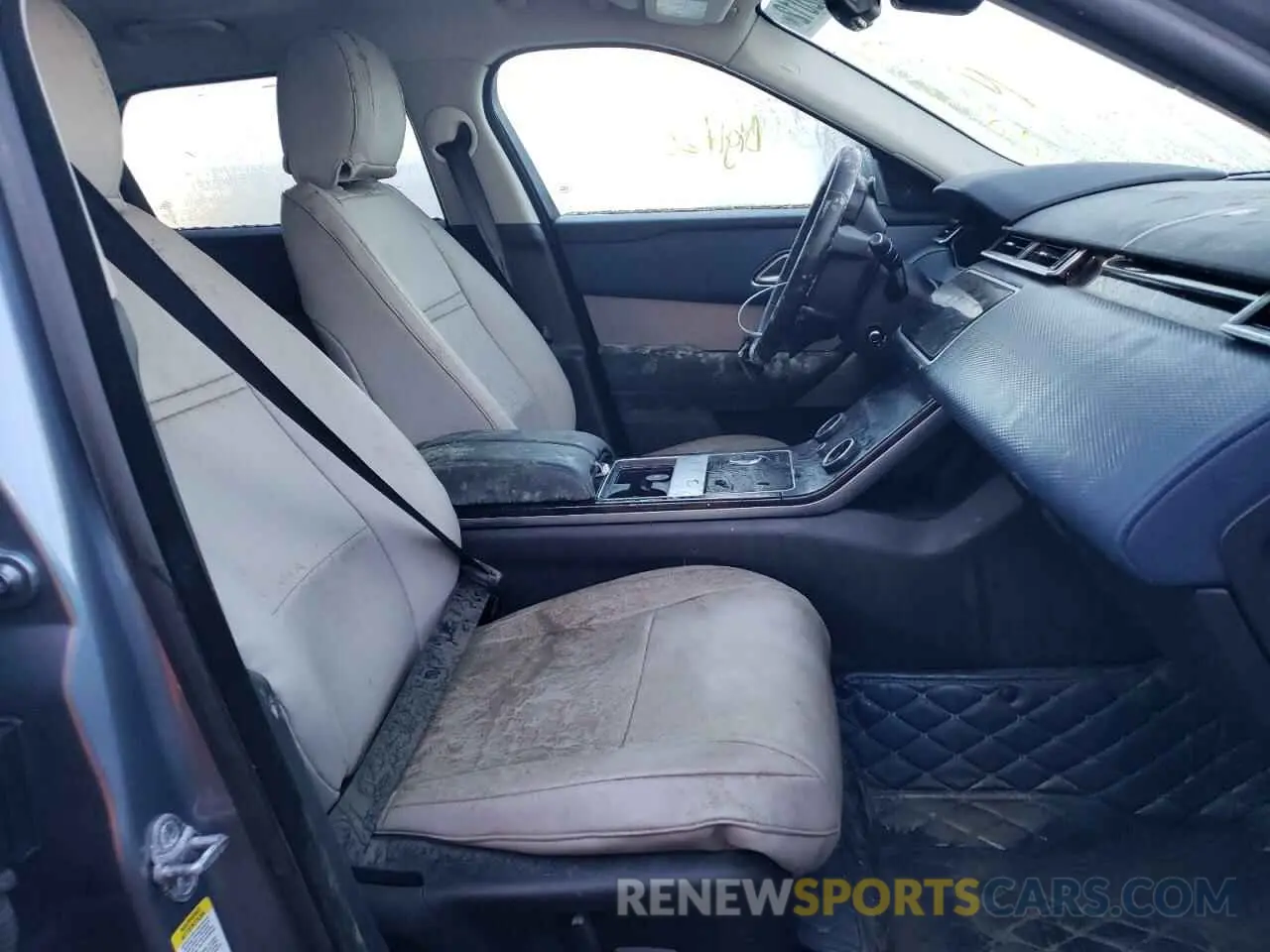 5 fotografías del automóvil dañado SALYB2EX5KA233831 LAND ROVER RANGEROVER 2019